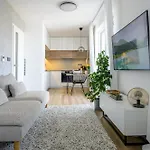 Luxury Flat In Soho Апартаменты