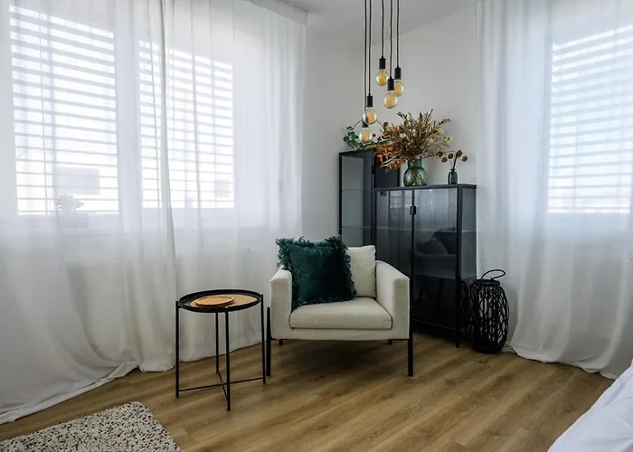 Luxury Flat In Soho Brünn